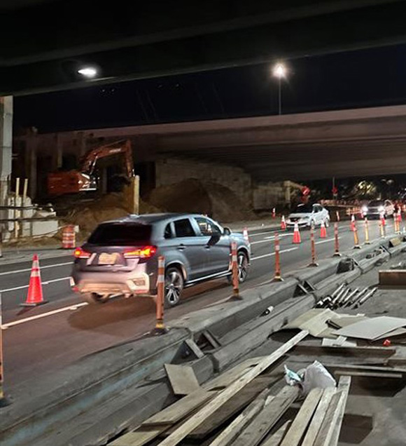 The purpose of roadway contraflow during construction