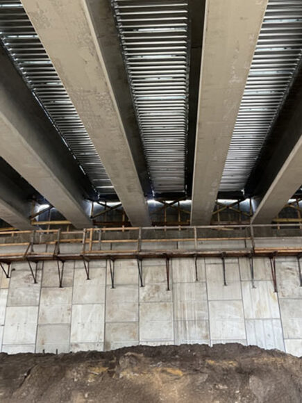 Bridge beams at Sand Lake Road and Central Florida Parkway